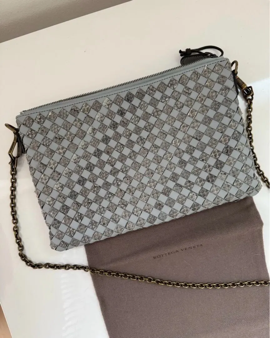 BottegaVeneta clutch