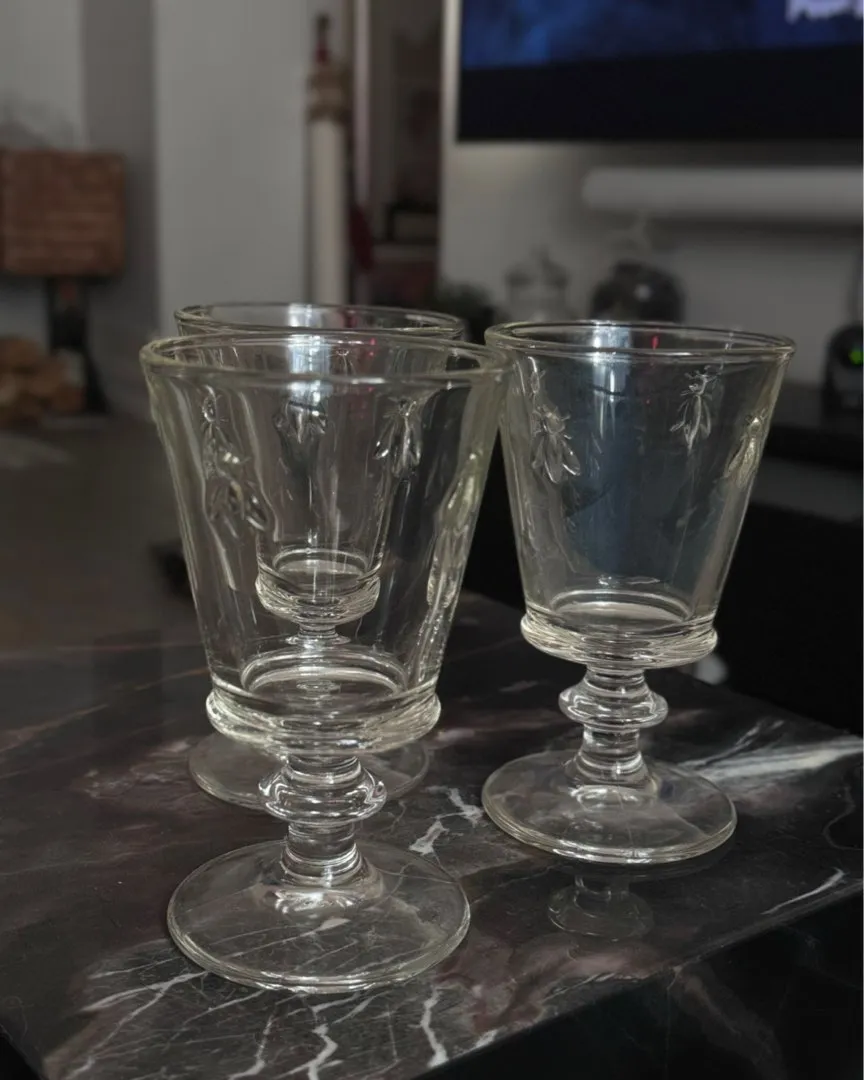 Honningbie glass