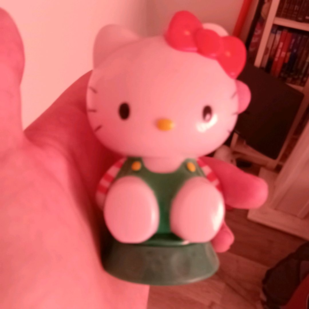 hello kitty figuuri