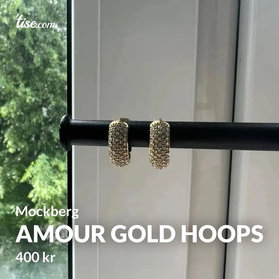 Amour gold hoops