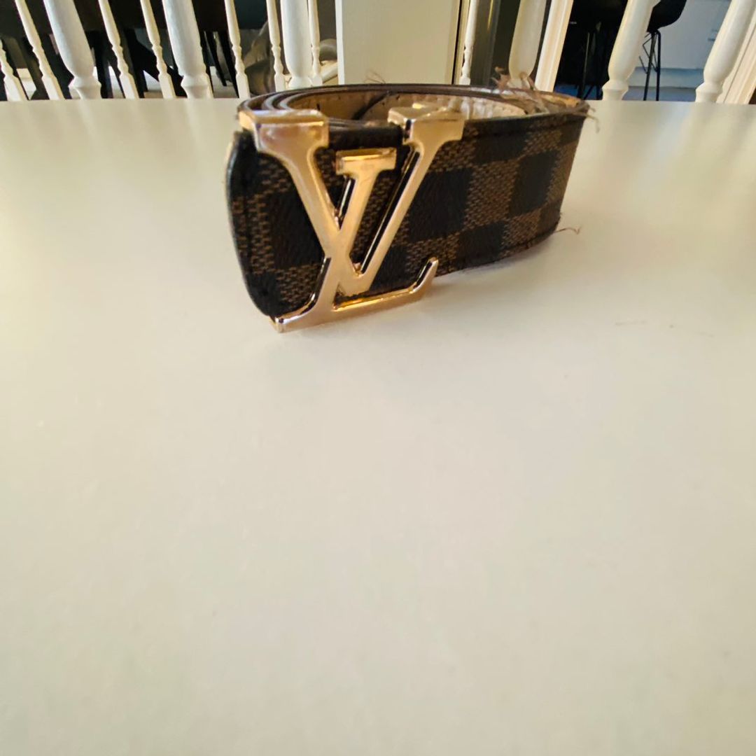 LV belte