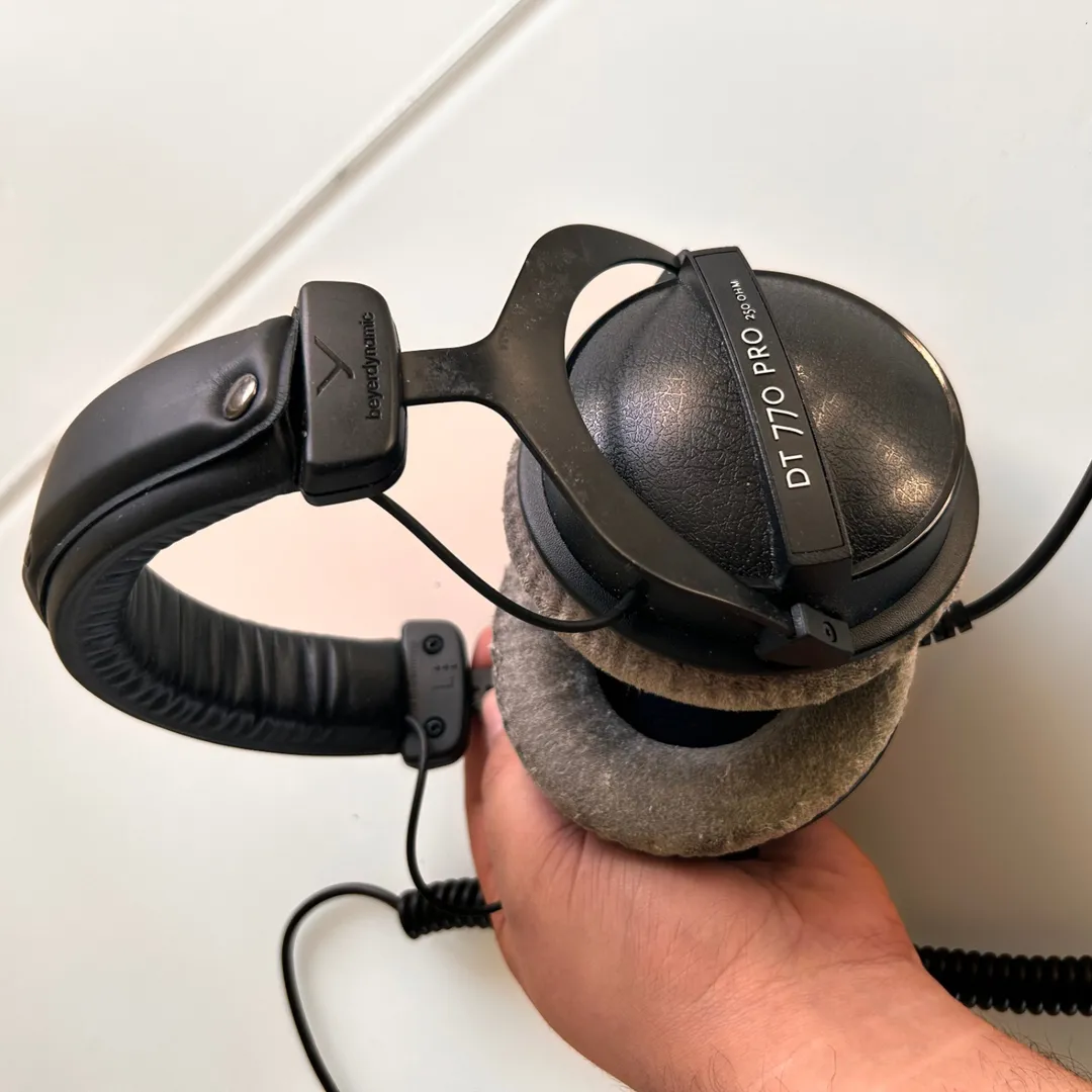 Selger Headset