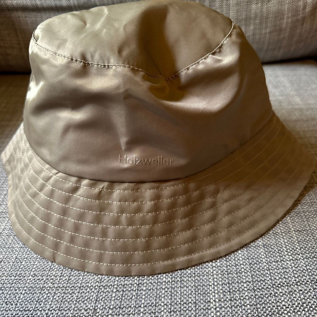 Beca Bucket hat