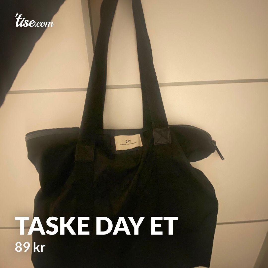 Taske DAY ET