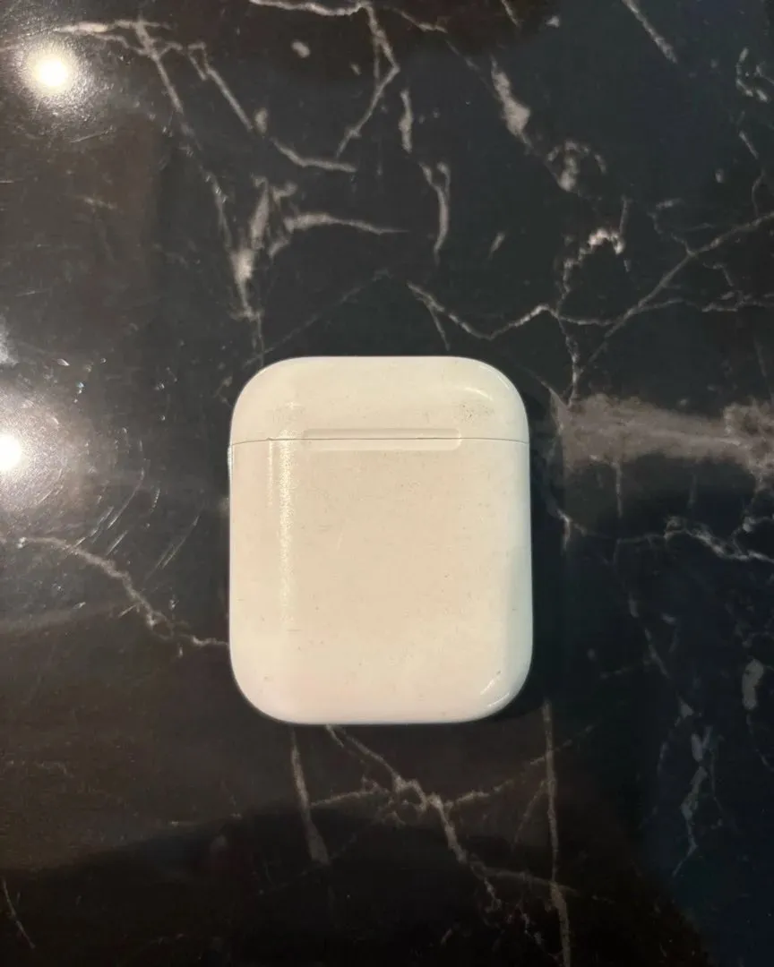 Apple airpods