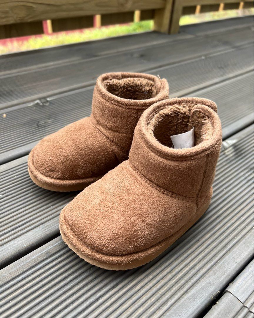 «Uggs»