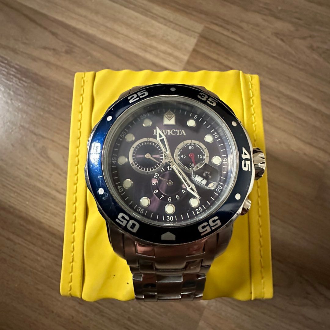 Invicta Pro Diver