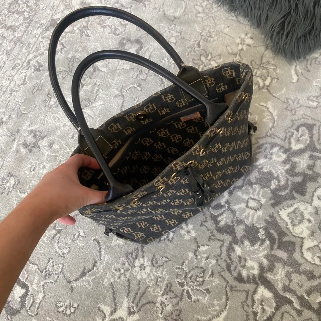 Dooneybourke bag