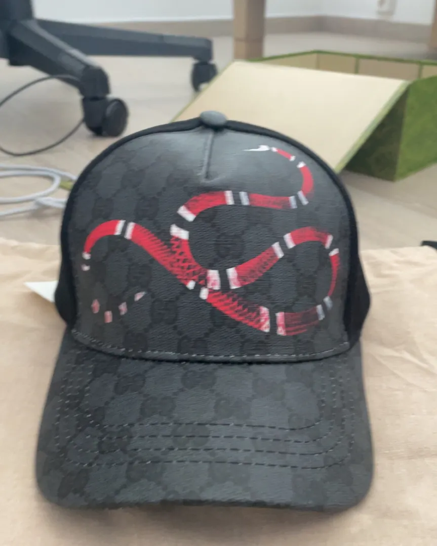 Gucci snake caps