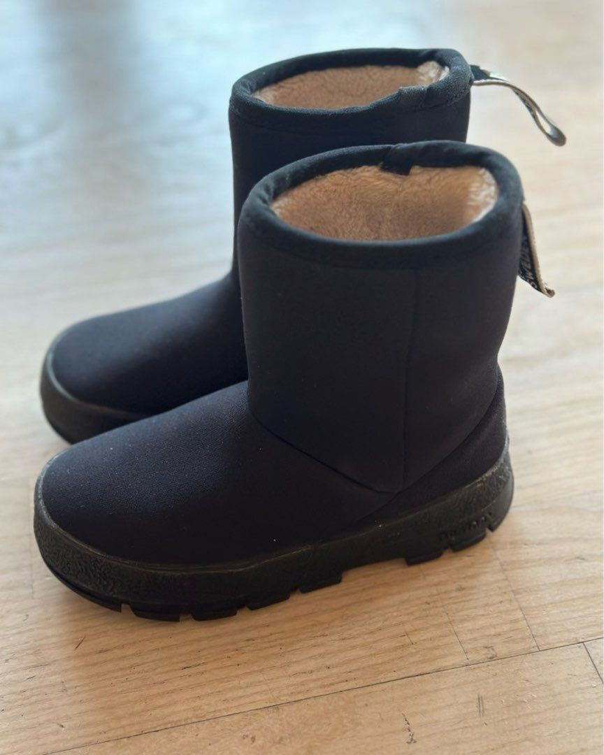 Tretorn hybrid boots