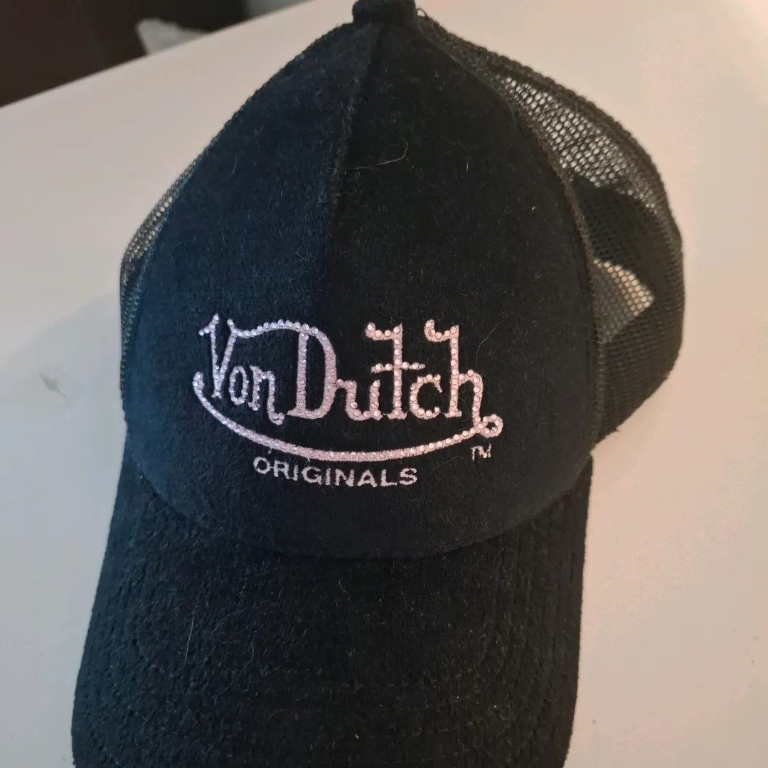 Von Dutch Lippis