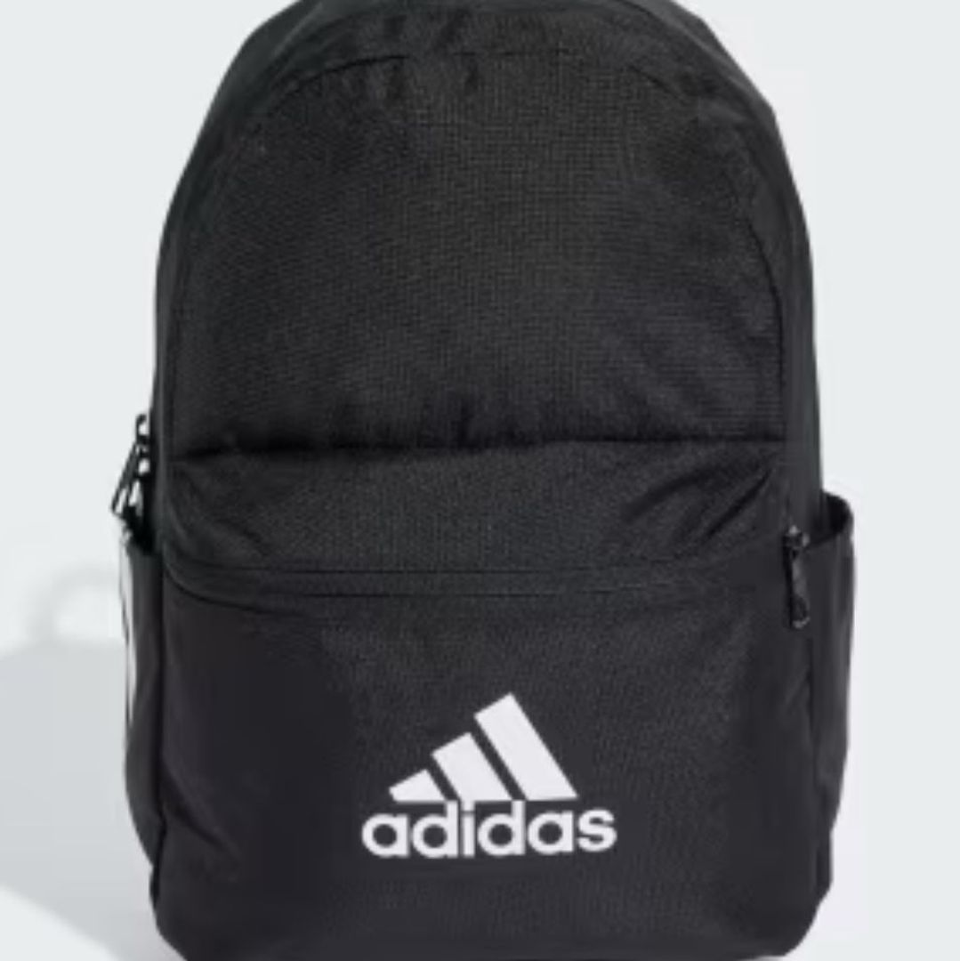 Svart adidas sekk