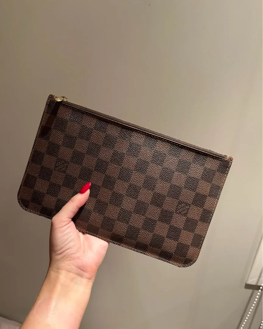 Neverfull clutch