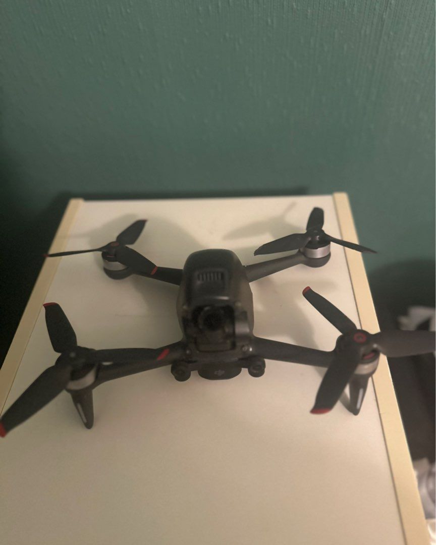 DJI FPV drone