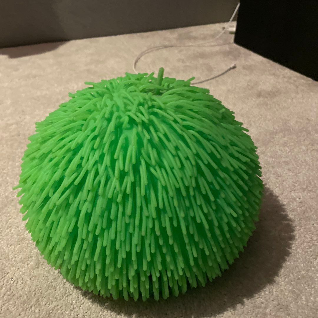 Spiky ball