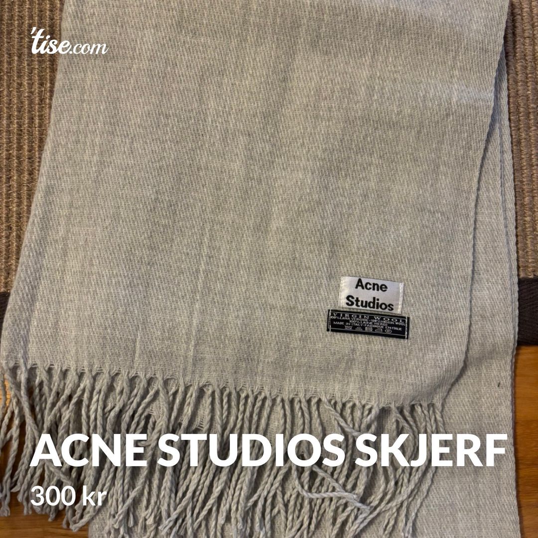 Acne Studios skjerf