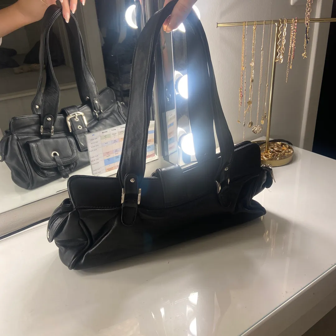 Shoulder bag