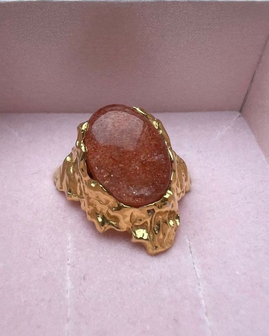 Sandstone ring