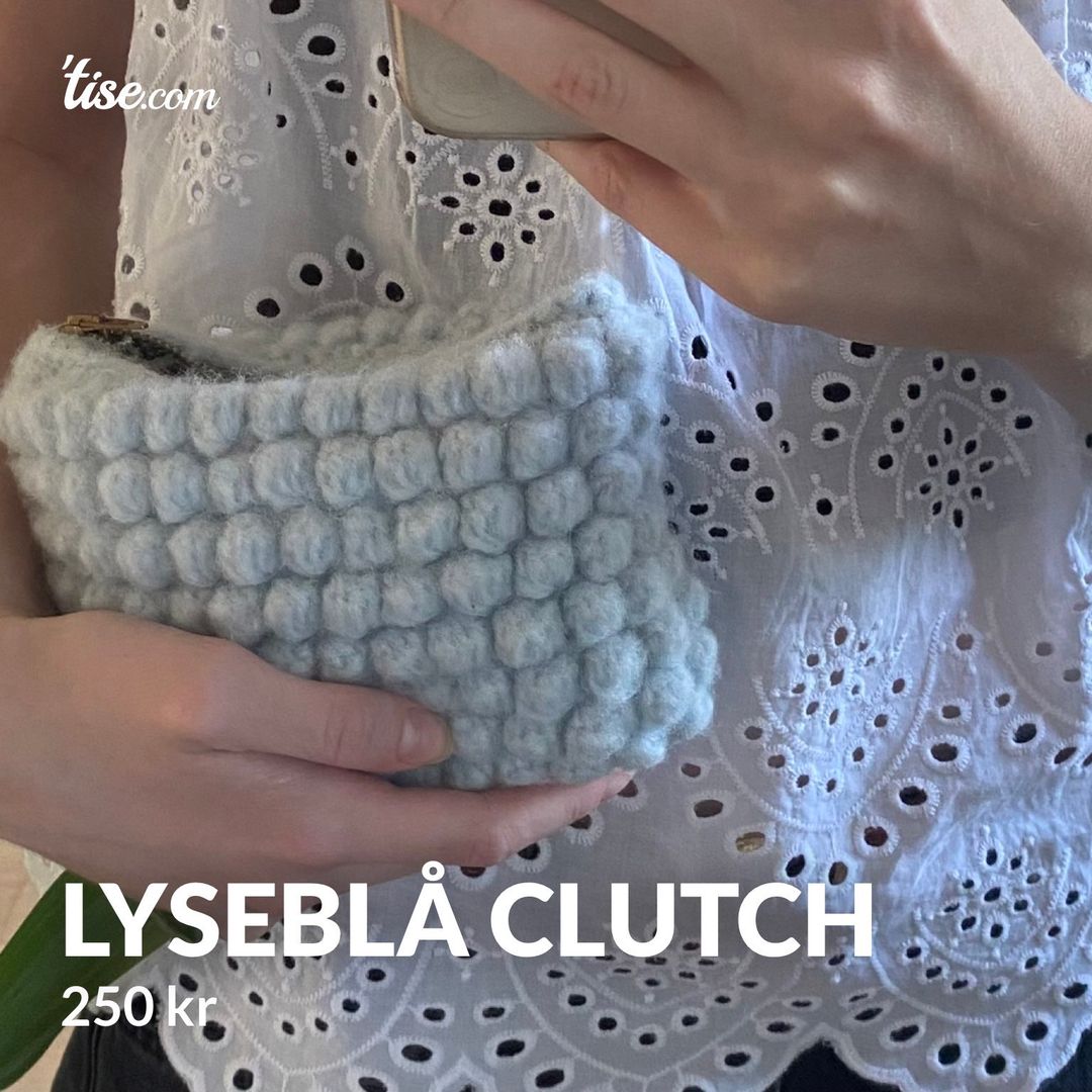 Lyseblå clutch