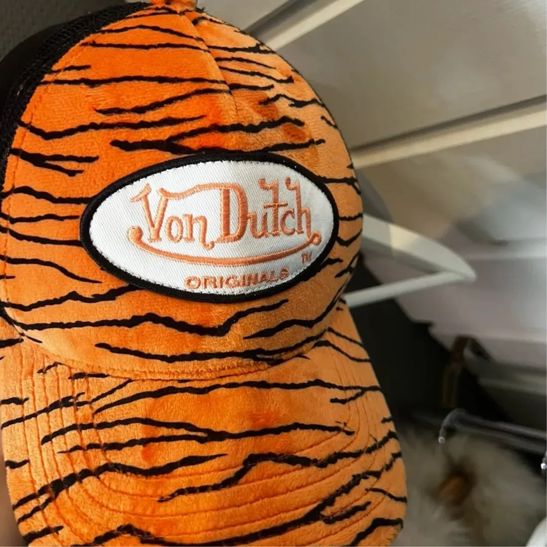 Von Dutch caps