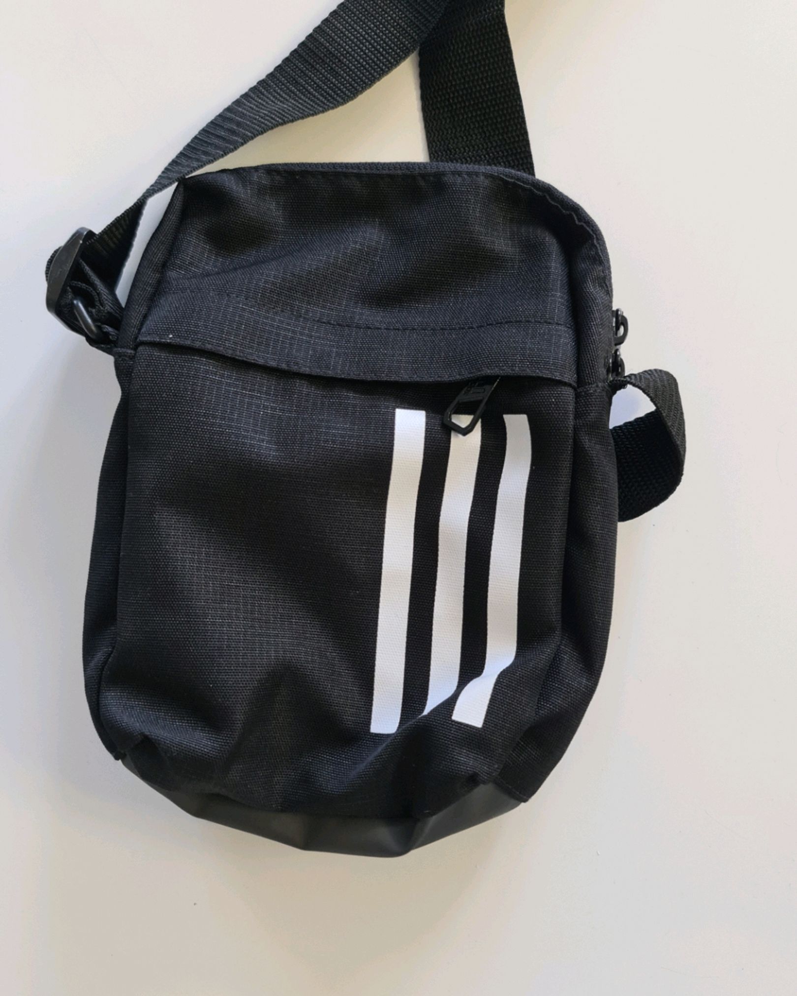 Adidas Taske