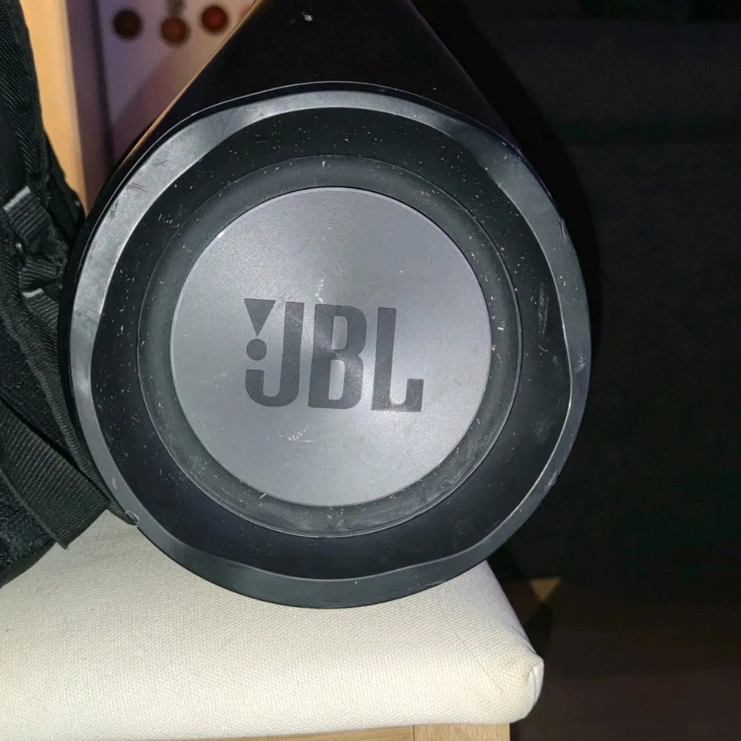 JBL BoomBox Gen 2