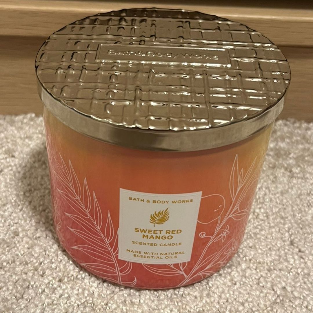 Bath  Body Works