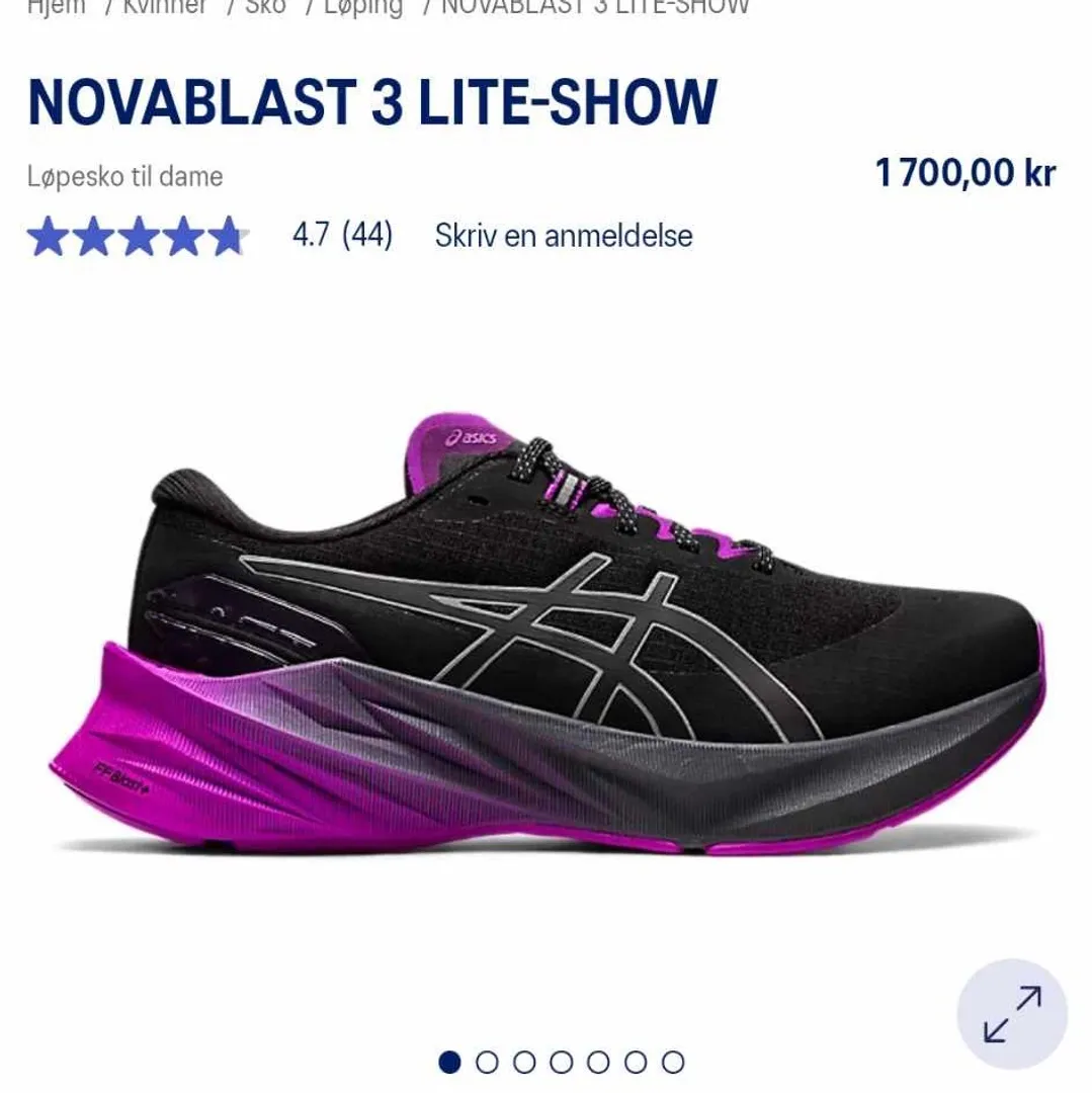 Asics Novablast