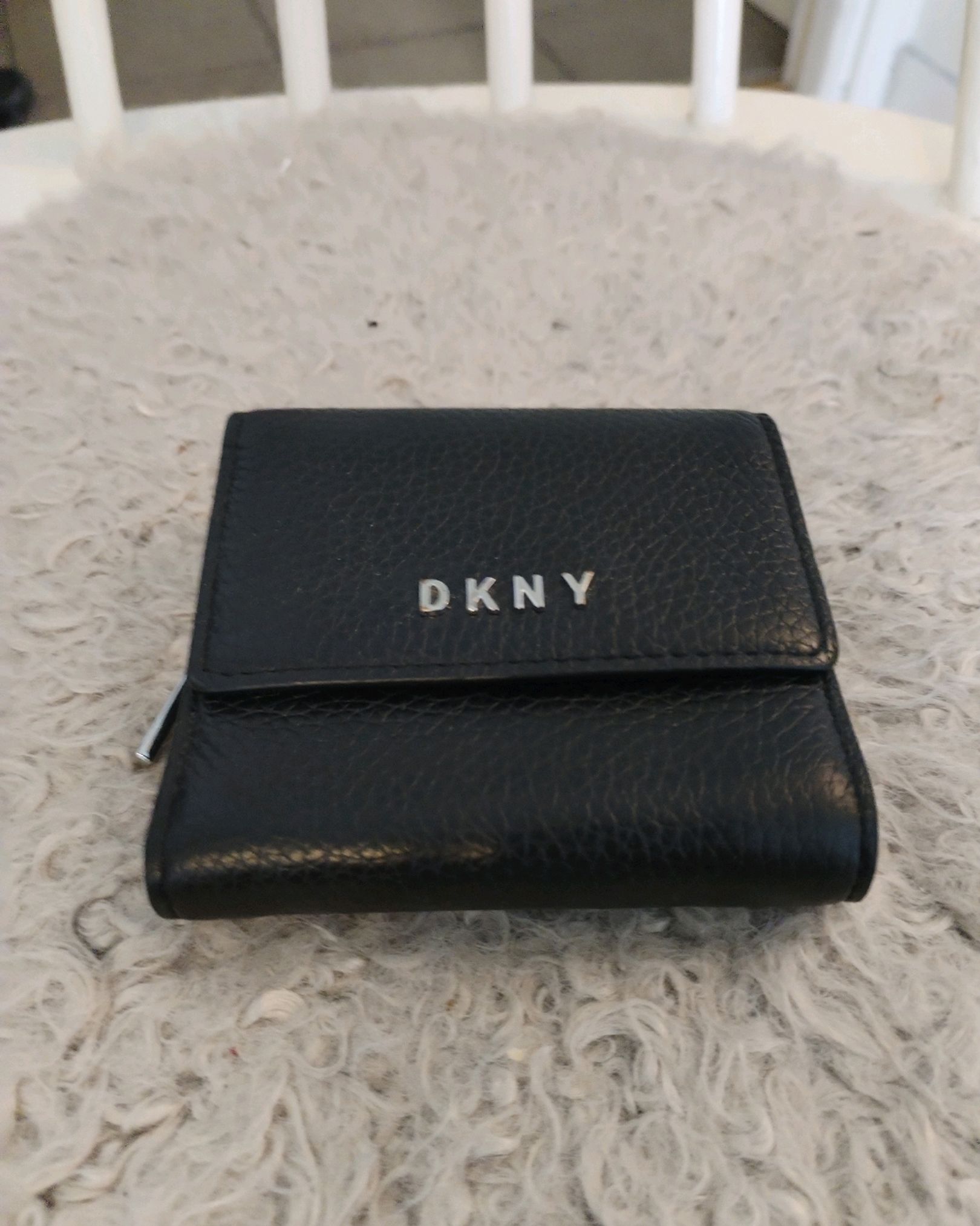 DKNY Lompakkp