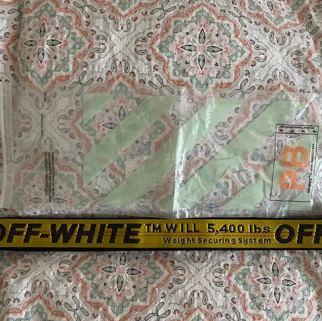 Off-White