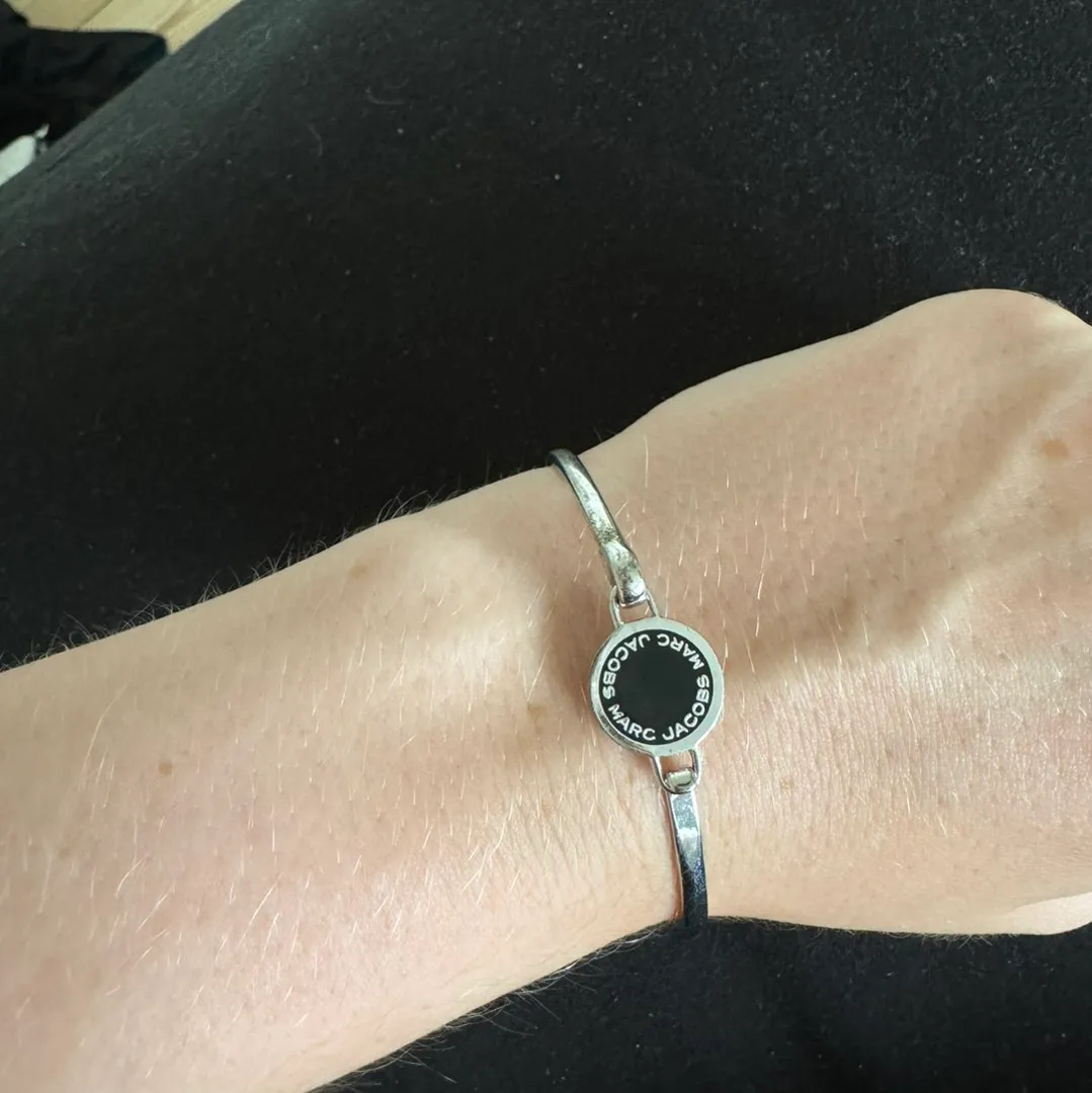 Marc Jacobs armbånd