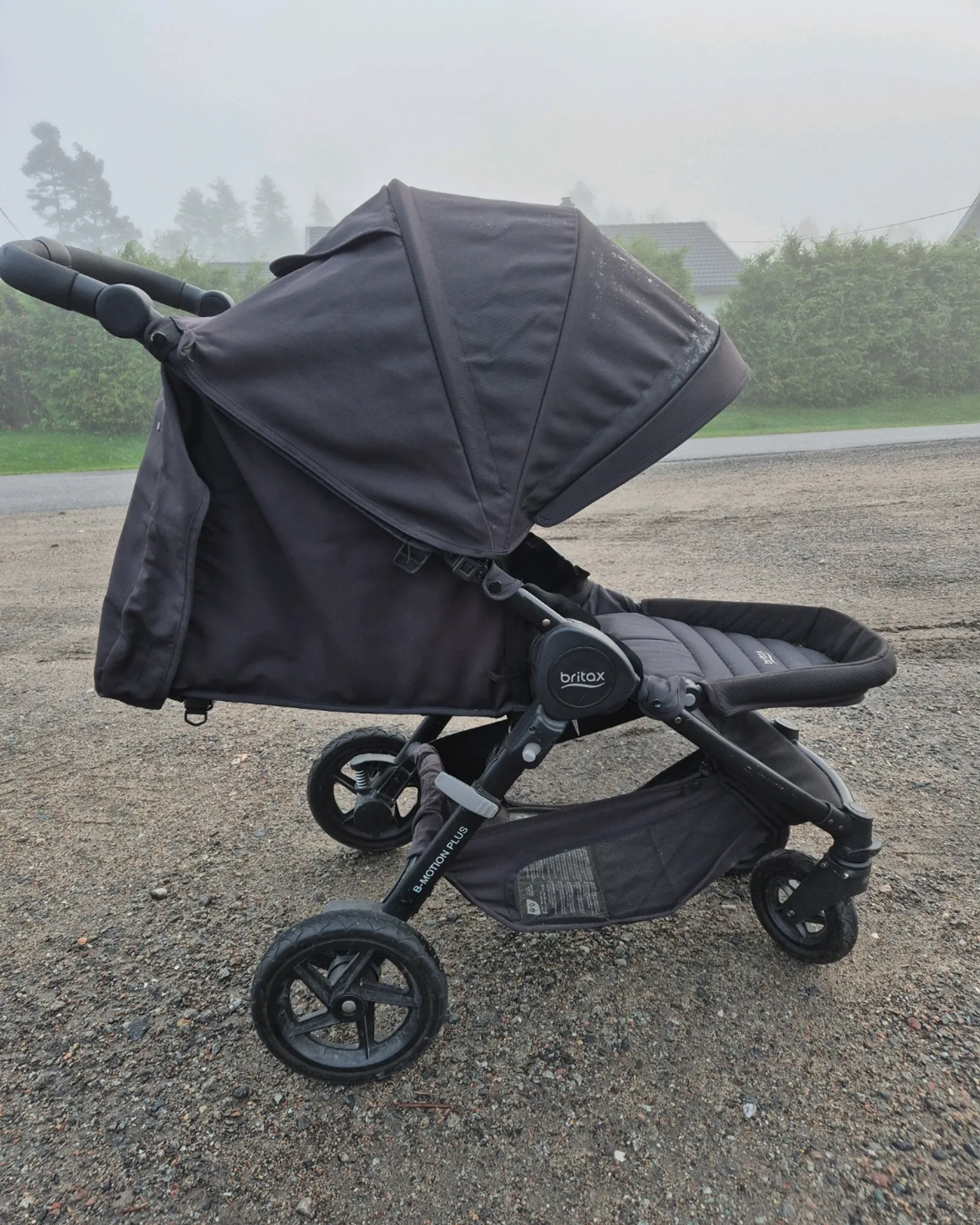 Britax B-motion Plus