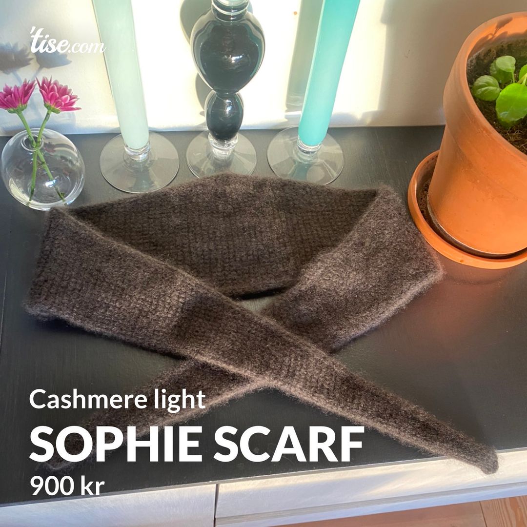 Sophie scarf