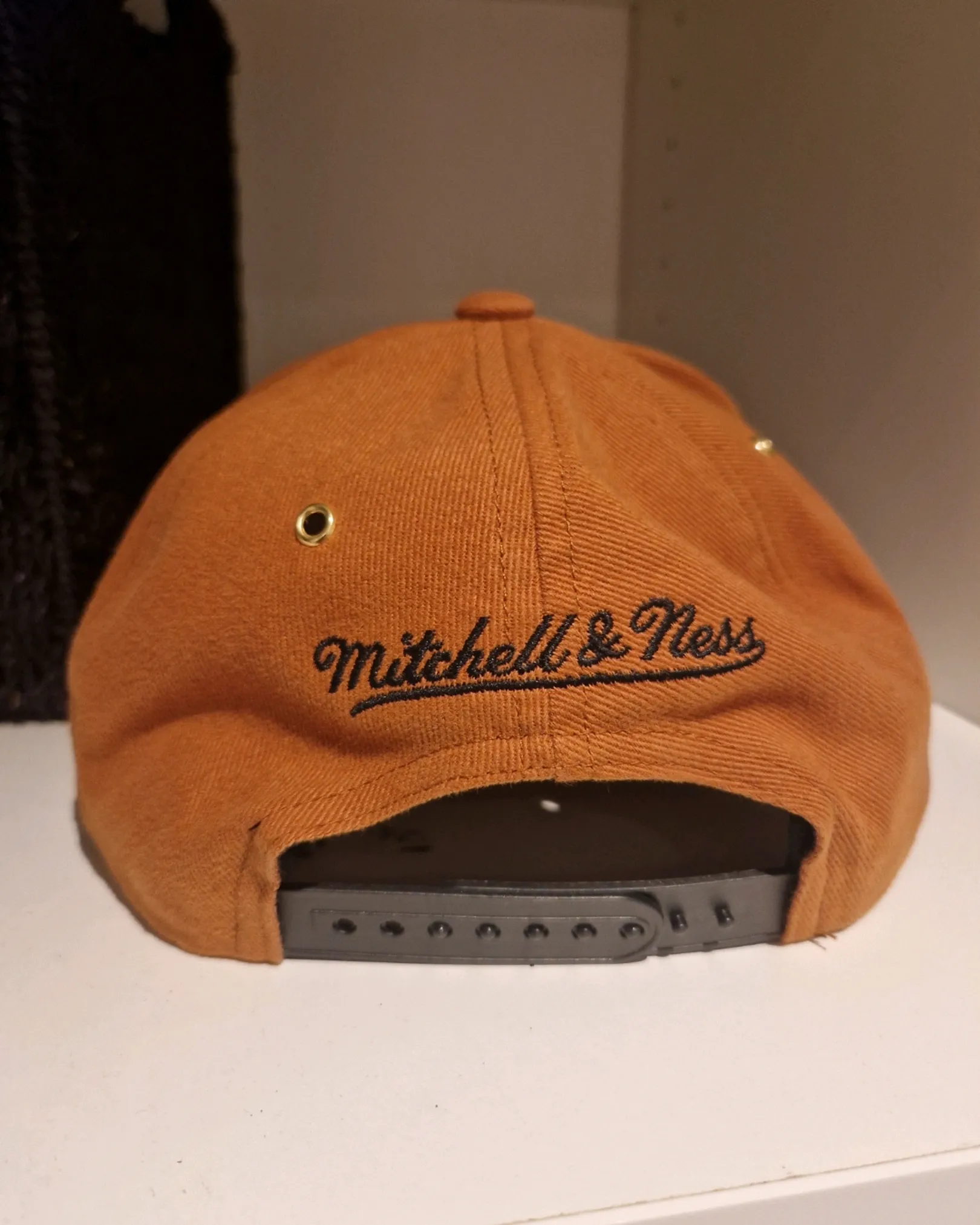 Mitchell  Ness Caps