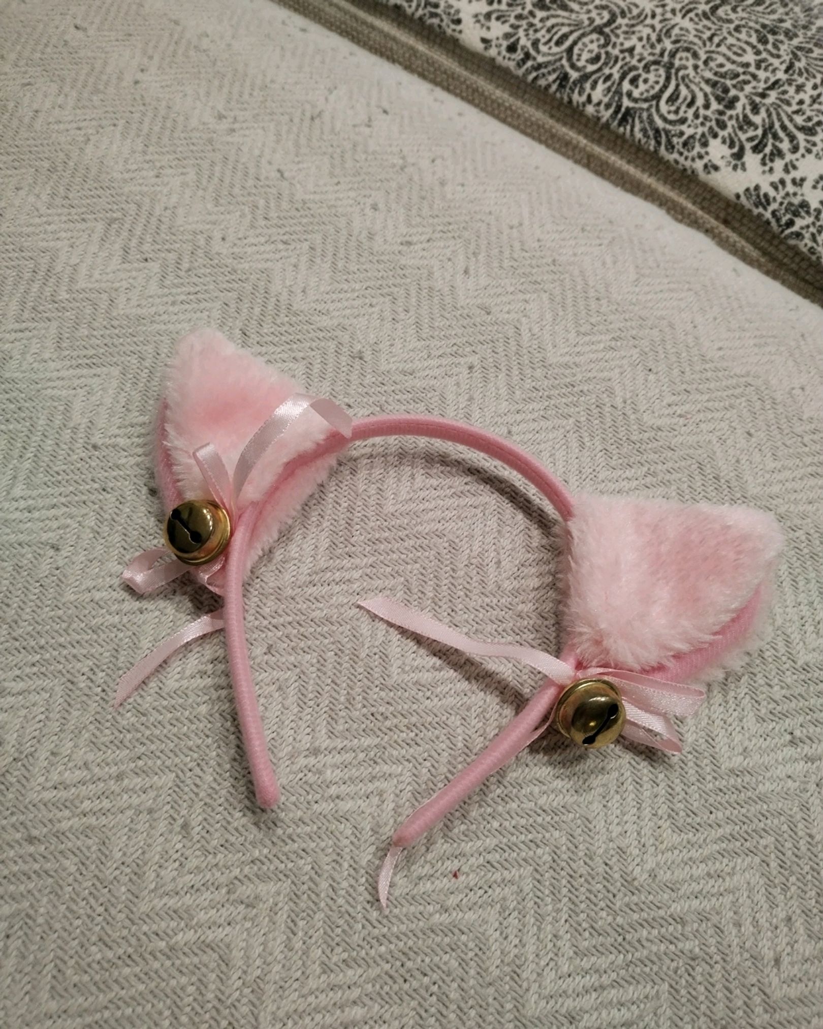 Cat Ears/Kissakorvat