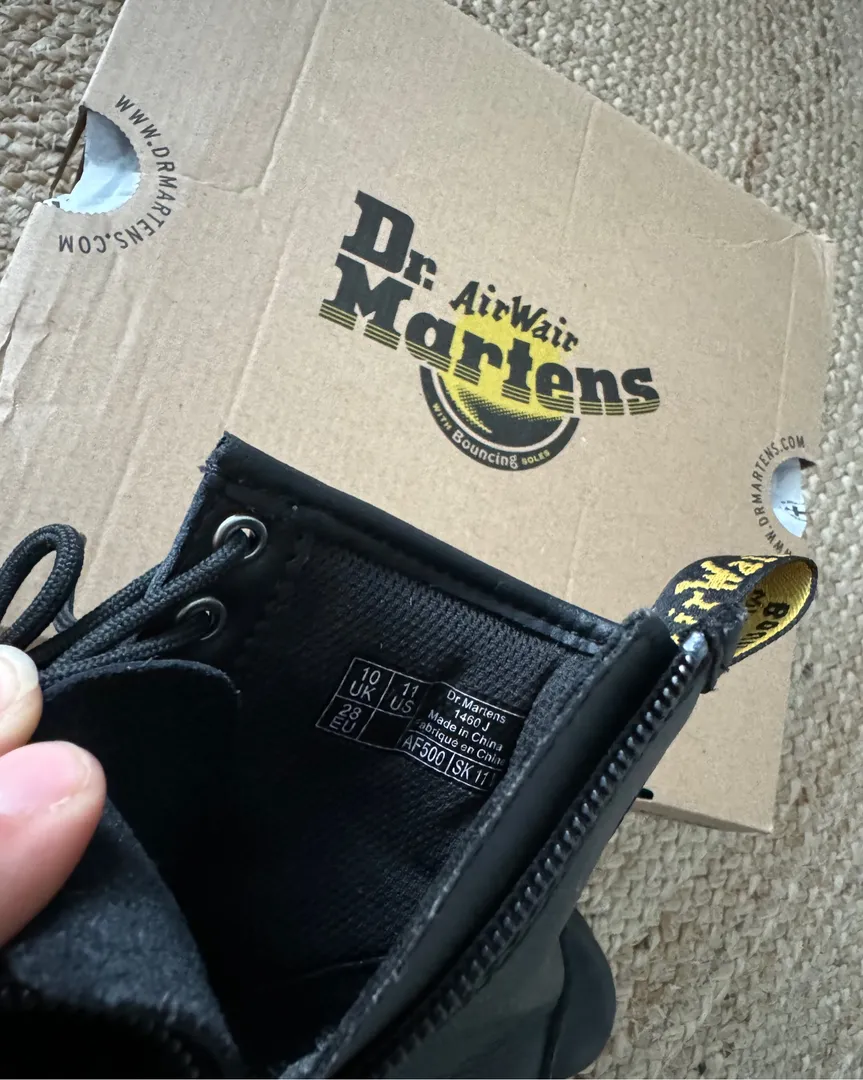 Dr. Martens kengät