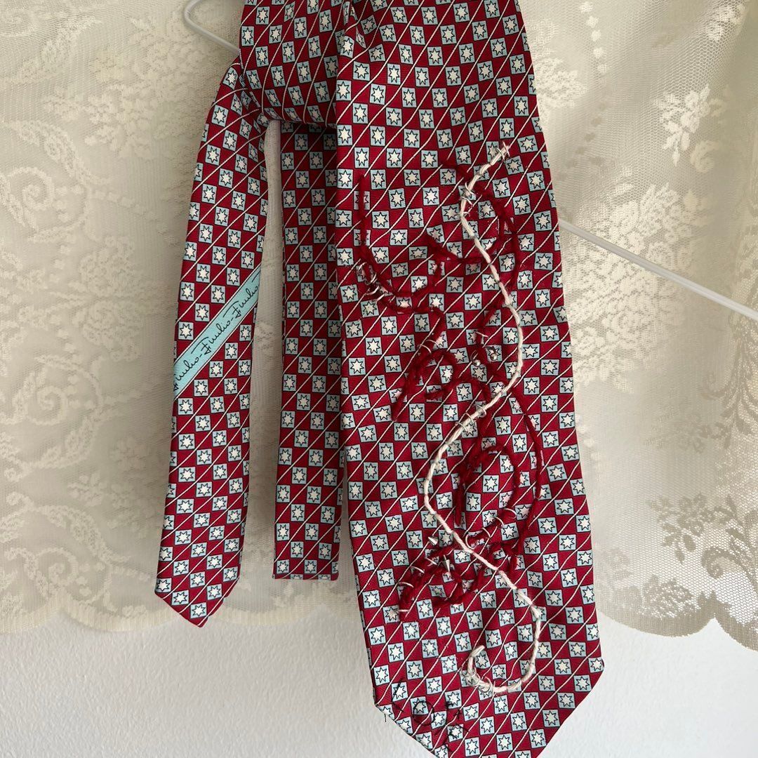 Hand-embroidered tie