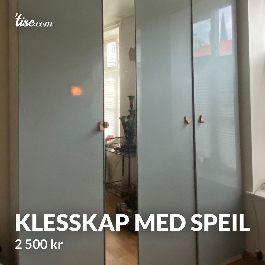 Klesskap med speil