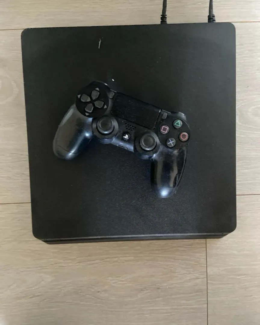 Ps4 slim