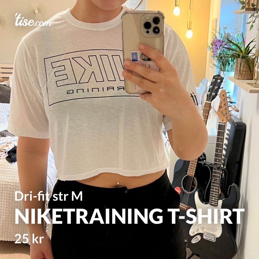 NikeTraining T-shirt