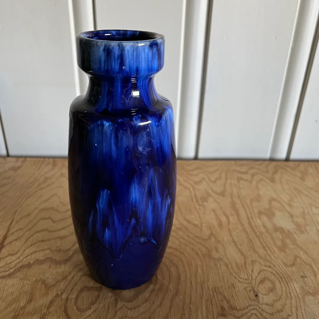 WGermany vase