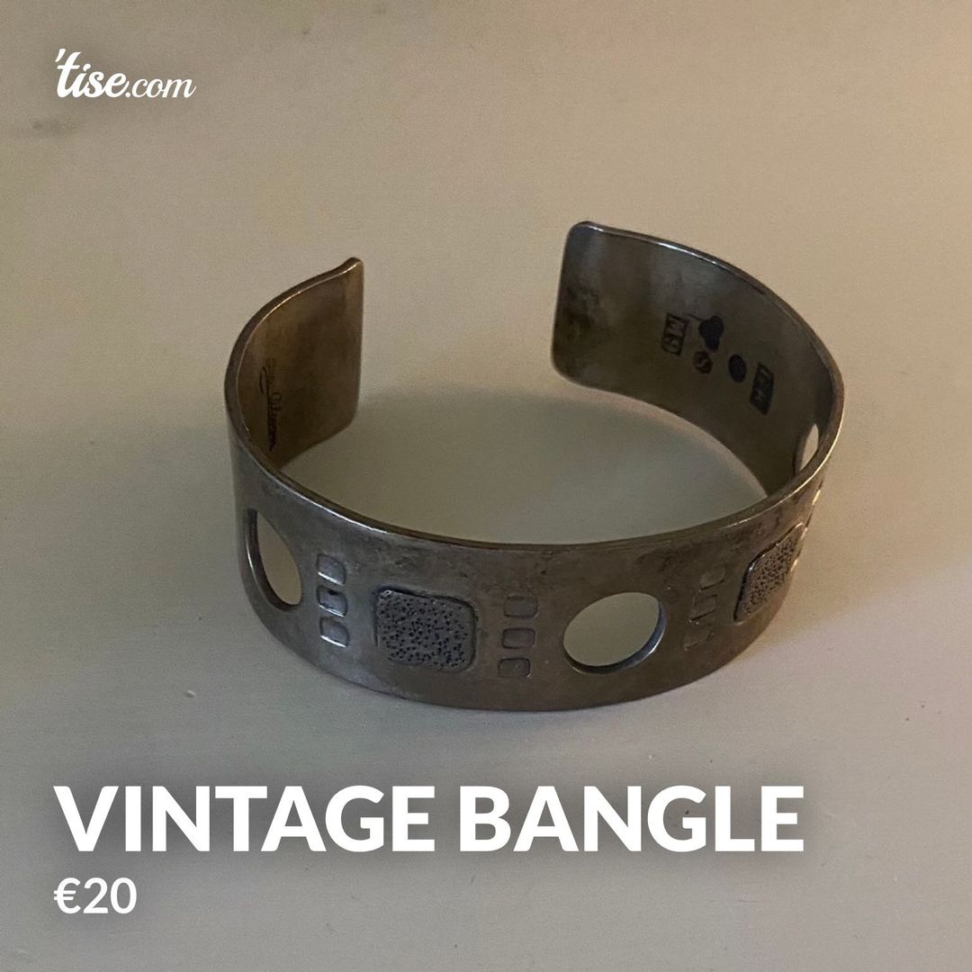 Vintage bangle