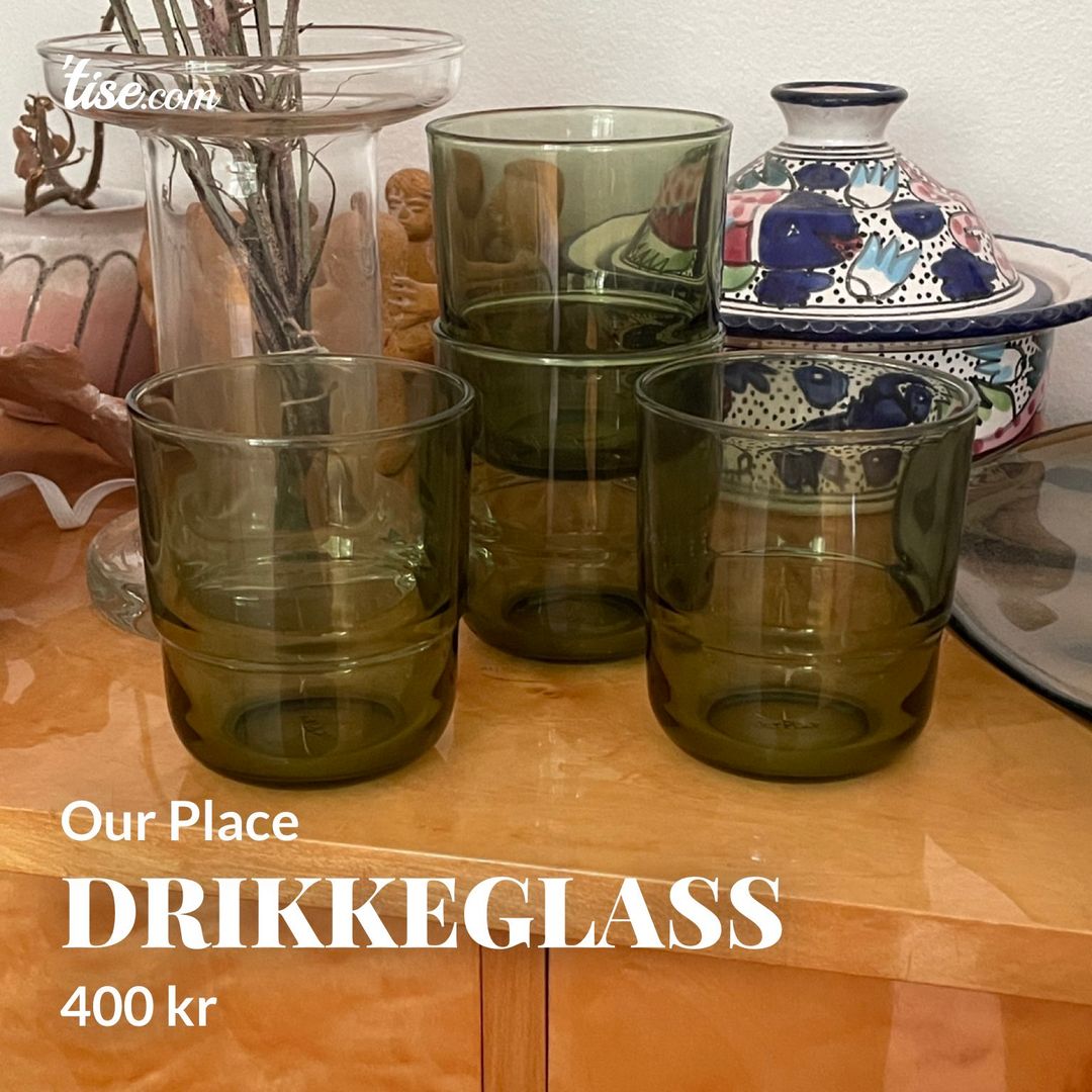 DRIKKEGLASS