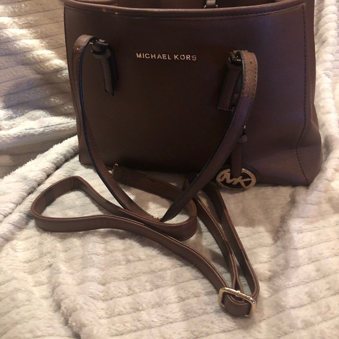 Michael Kors Laukku