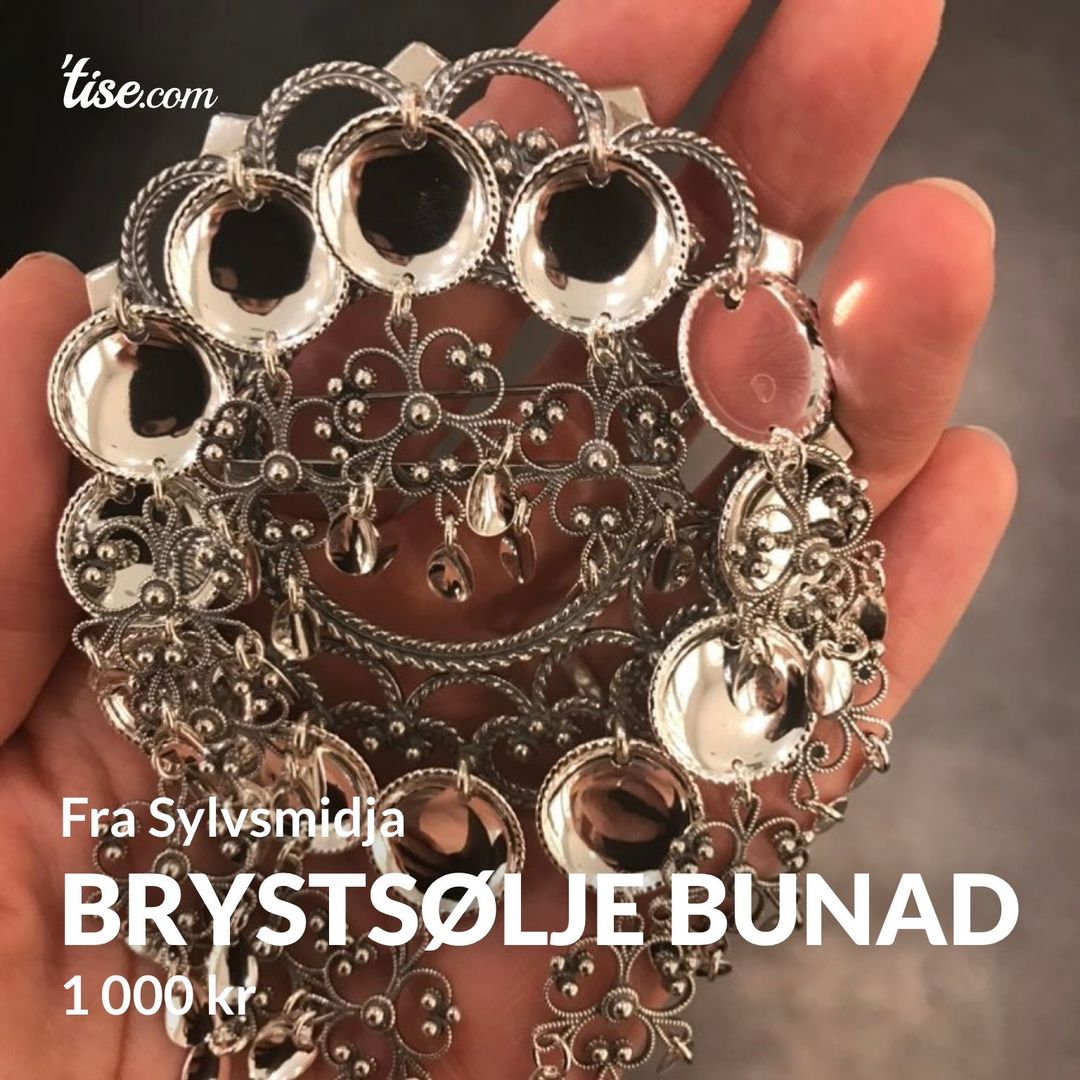 Brystsølje bunad