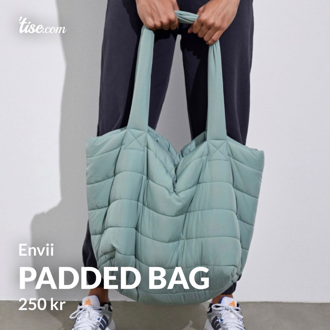 Padded bag