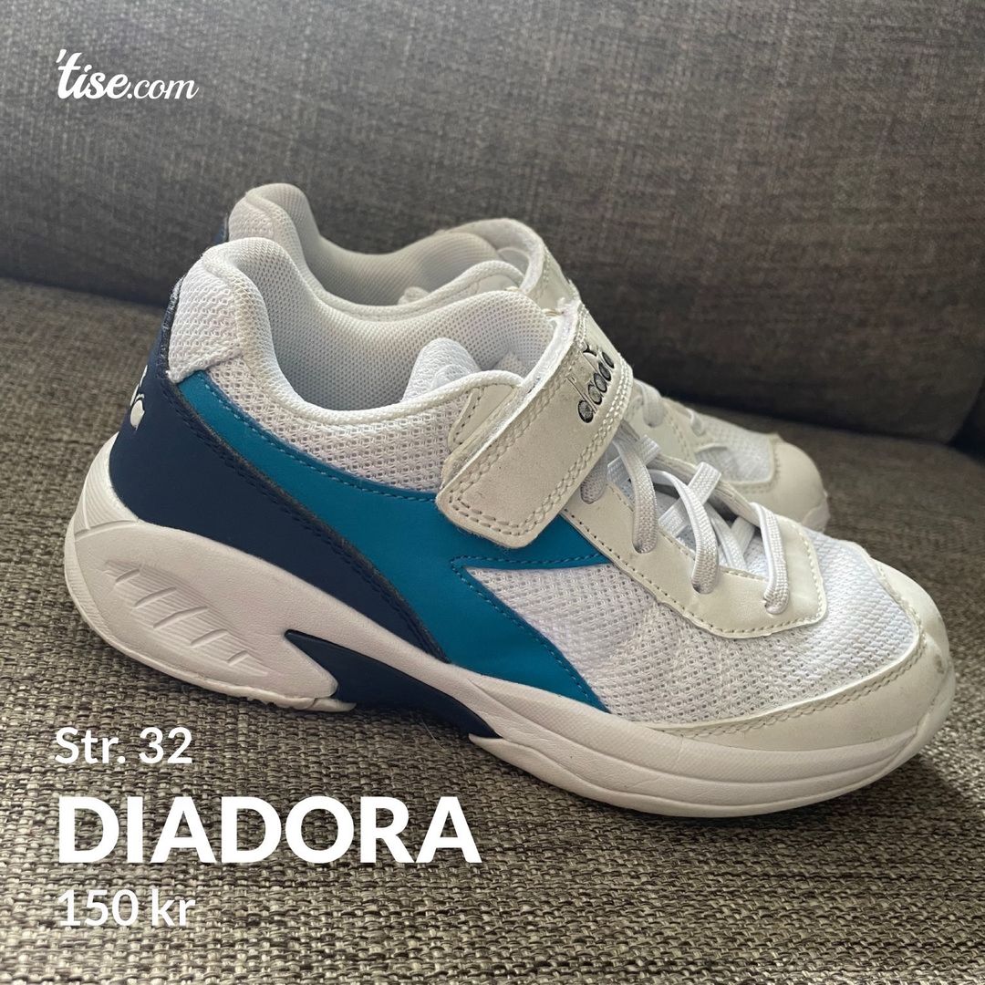 Diadora