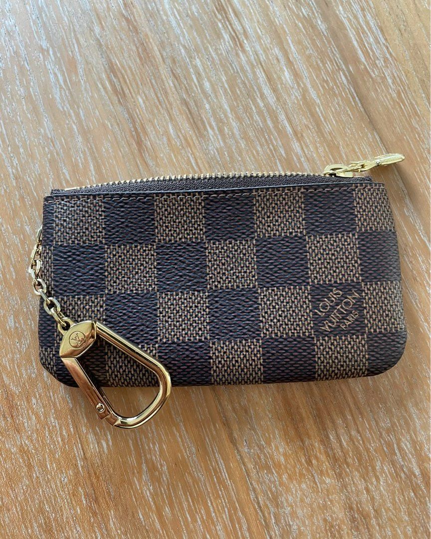 LV key pouch