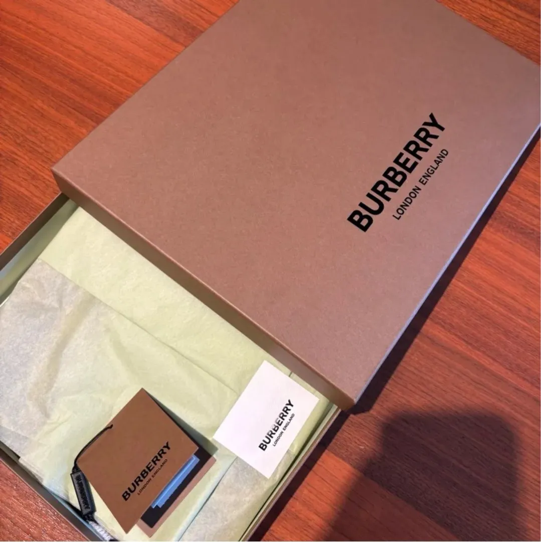 Burberry skjerf