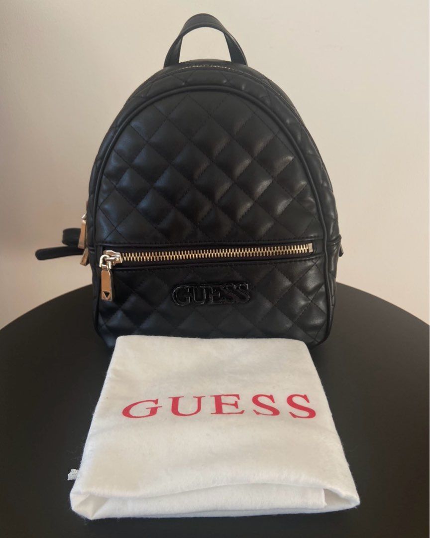 Guess reppu